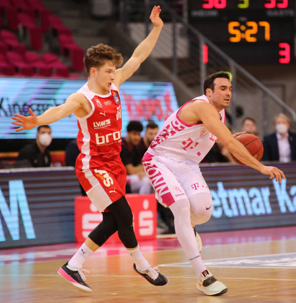 胡梅尔斯是 胡梅尔斯是